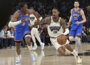 包含巴特勒复出首战，步行者状态火爆，逆转取胜成为焦点！的词条