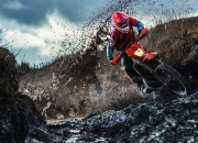 穆雷重要时刻战术调整，独行侠带队取胜！赛场气氛高涨