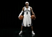 日本队带队取胜！浓眉哥关键时刻助攻点燃全场，气势如虹延续的胜利之夜