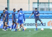 包含苏宁队即将对阵建业，实力对比引人瞩目的词条